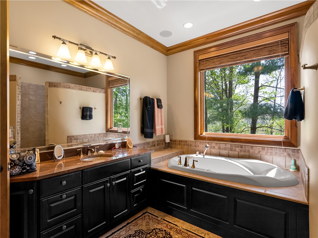 220 Long Cove Court Sunset, SC 29685 - Photo 29 of 49