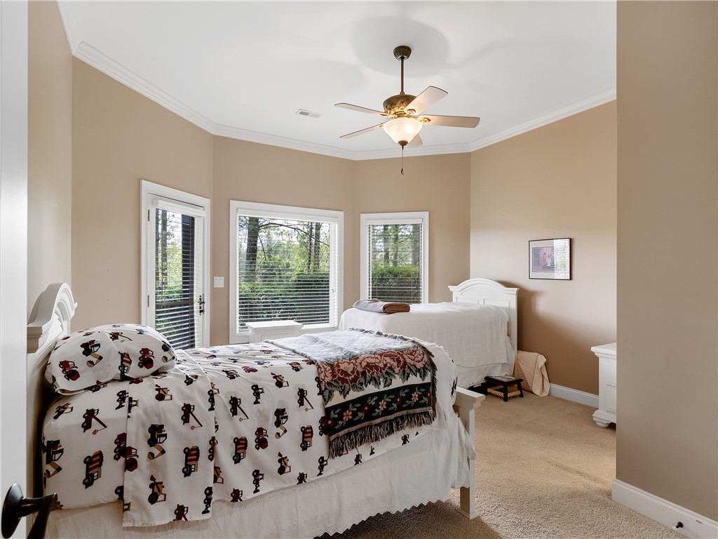 220 Long Cove Court Sunset, SC 29685 - Photo 31 of 49