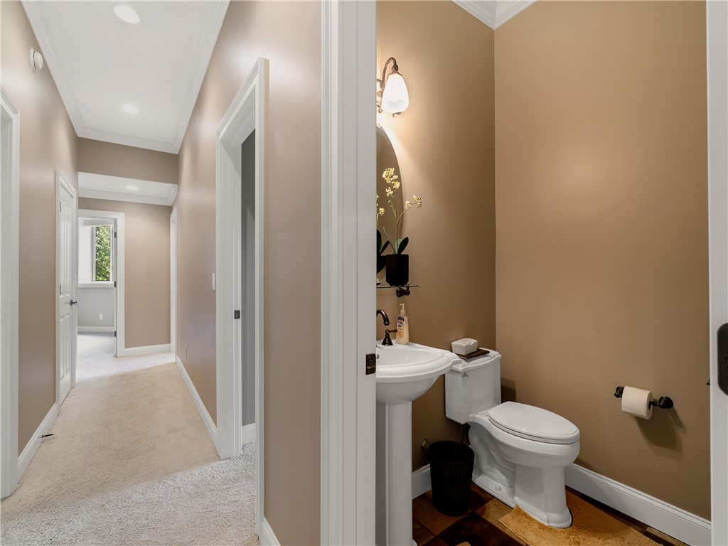 220 Long Cove Court Sunset, SC 29685 - Photo 37 of 49