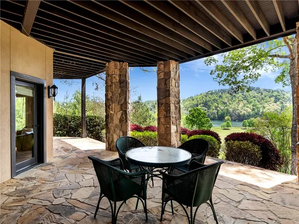 $2,149,900 | 220 Long Cove Court, Sunset, SC 29685