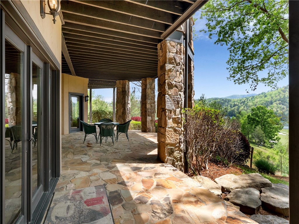 220 Long Cove Court Sunset, SC 29685 - Photo 40 of 49