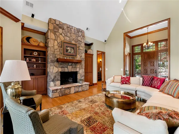 $2,149,900 | 220 Long Cove Court, Sunset, SC 29685