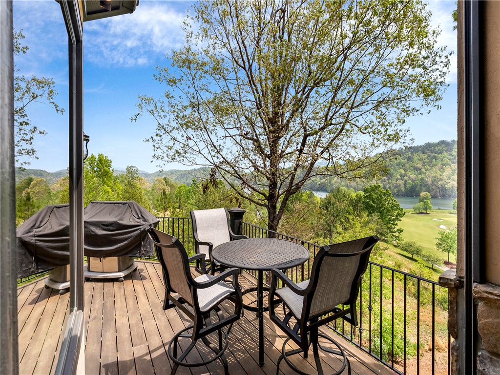 220 Long Cove Court Sunset, SC 29685 - Photo 45 of 49