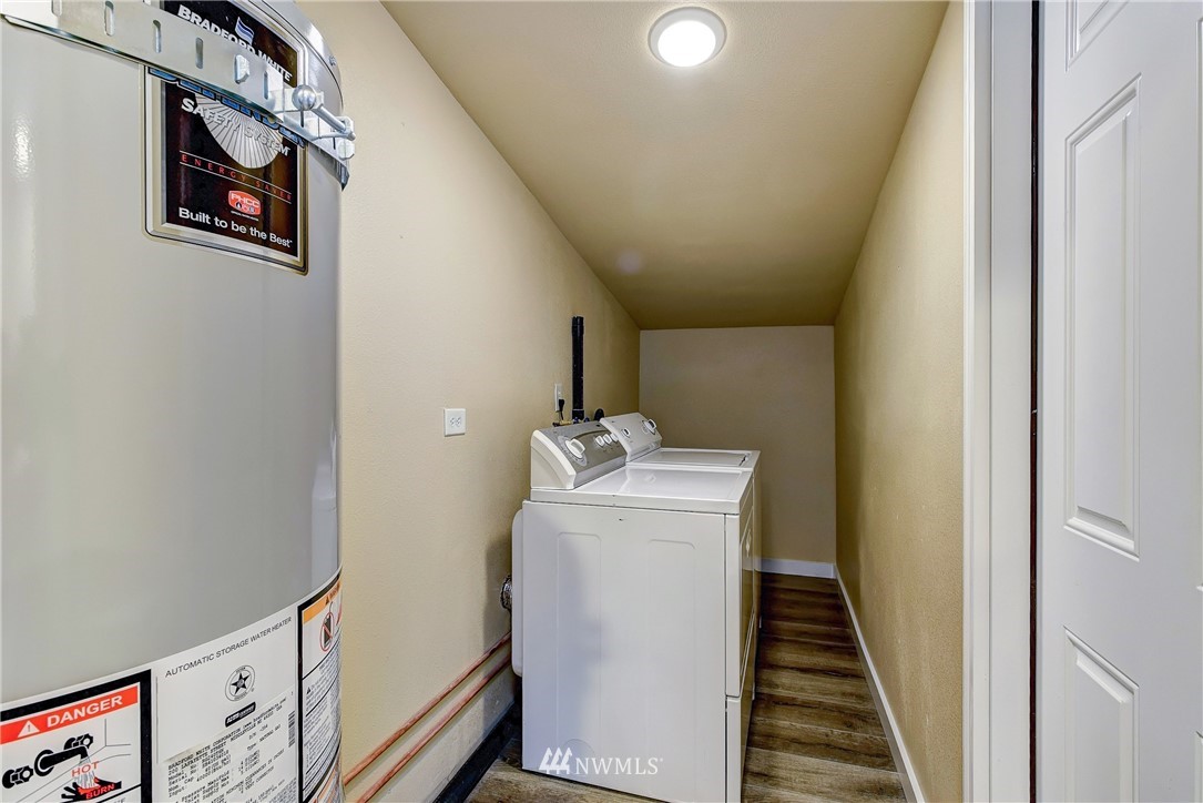 855 Edmonds Avenue Northeast Renton, WA 98056 - Photo 19 of 23