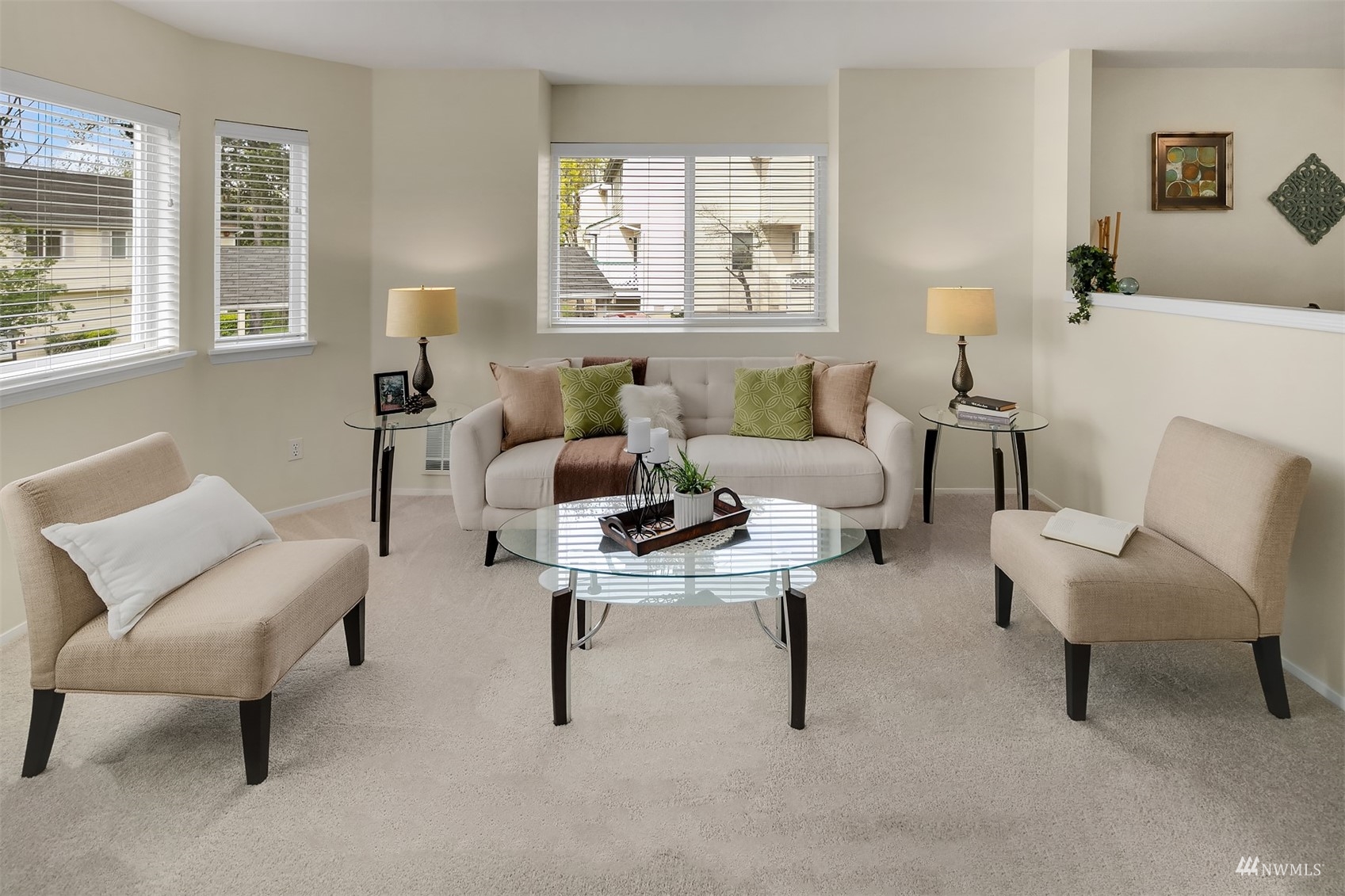 833 Southwest Sunset Boulevard, Unit G37 Renton, WA 98057 - Photo 11 of 21 a living room with furniture and a window