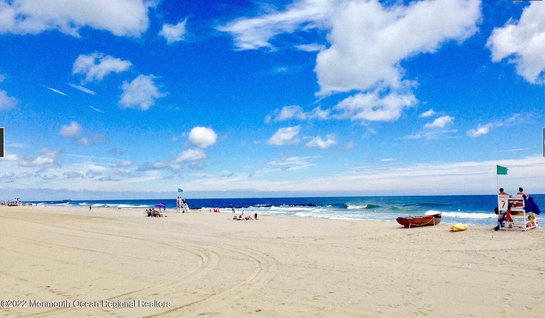 106 Lincoln Lane, Unit WINTER RENTAL Avon-by-the-Sea, NJ 07717 - Photo 2 of 11 a view of a terrace