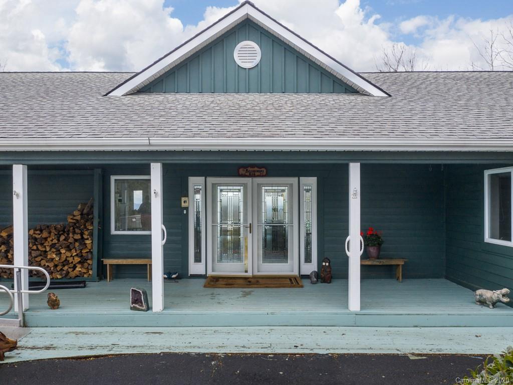 174 Hickory Forest Road Fairview, NC 28730 - Photo 3 of 48 Gallery Image 3