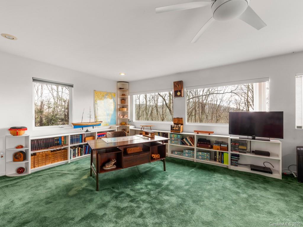 174 Hickory Forest Road Fairview, NC 28730 - Photo 23 of 48 Gallery Image 23