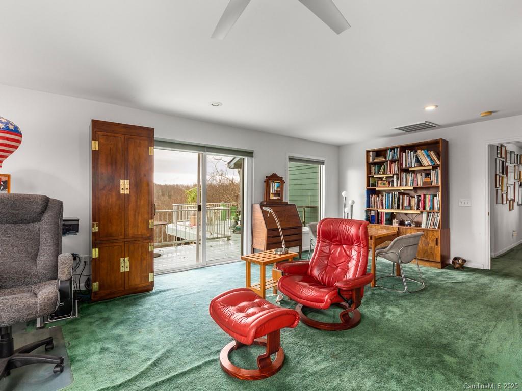 174 Hickory Forest Road Fairview, NC 28730 - Photo 24 of 48 Gallery Image 24
