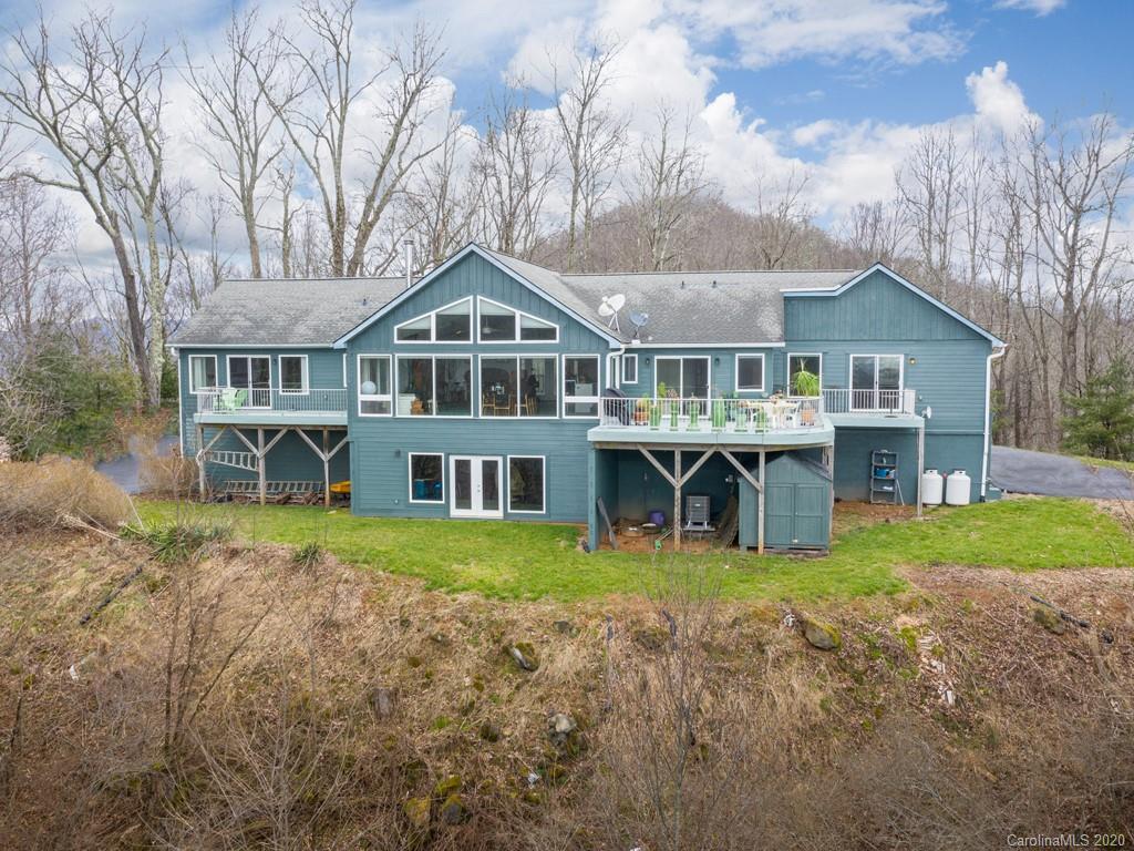 174 Hickory Forest Road Fairview, NC 28730 - Photo 10 of 48 Gallery Image 10