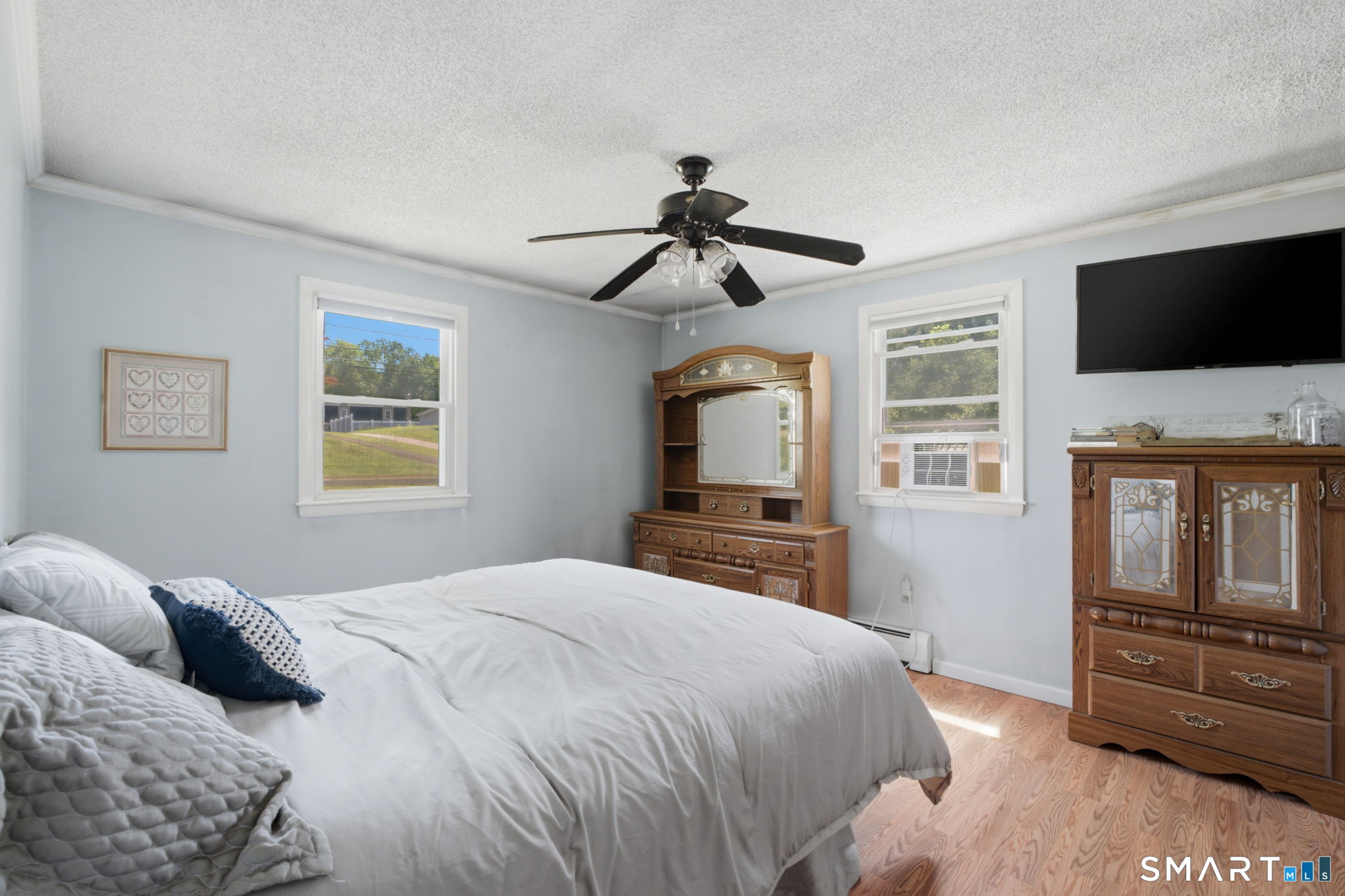 524 Gracey Avenue Meriden, CT 06451 - Photo 15 of 37