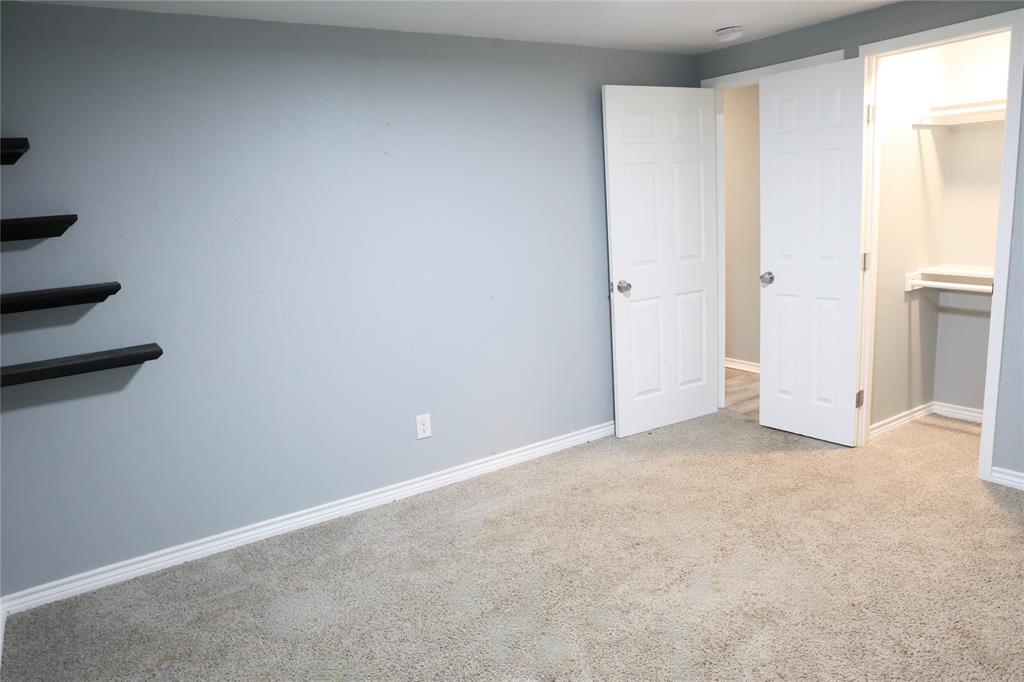 494 Lannius Road Dodd City, TX 75438 - Photo 29 of 40 an empty room with windows