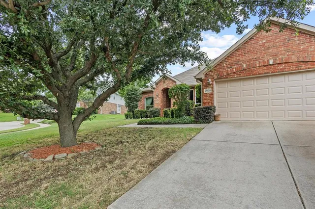 $399,900 | 2009 Lake Fork Court, Denton, TX 76210