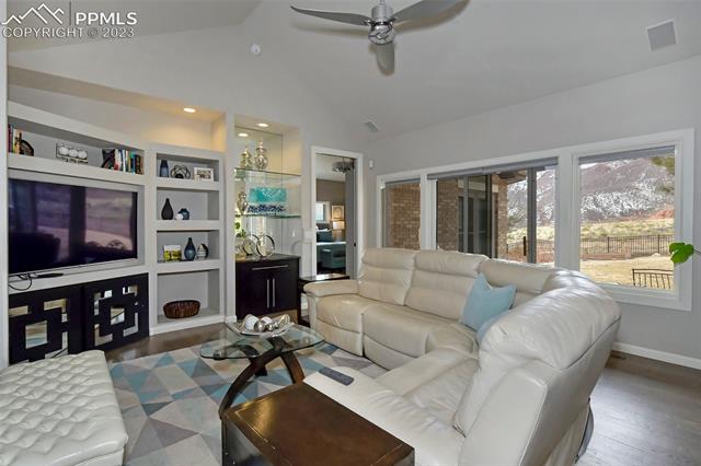 6335 Wilson Road Colorado Springs, CO 80919 - Photo 19 of 50