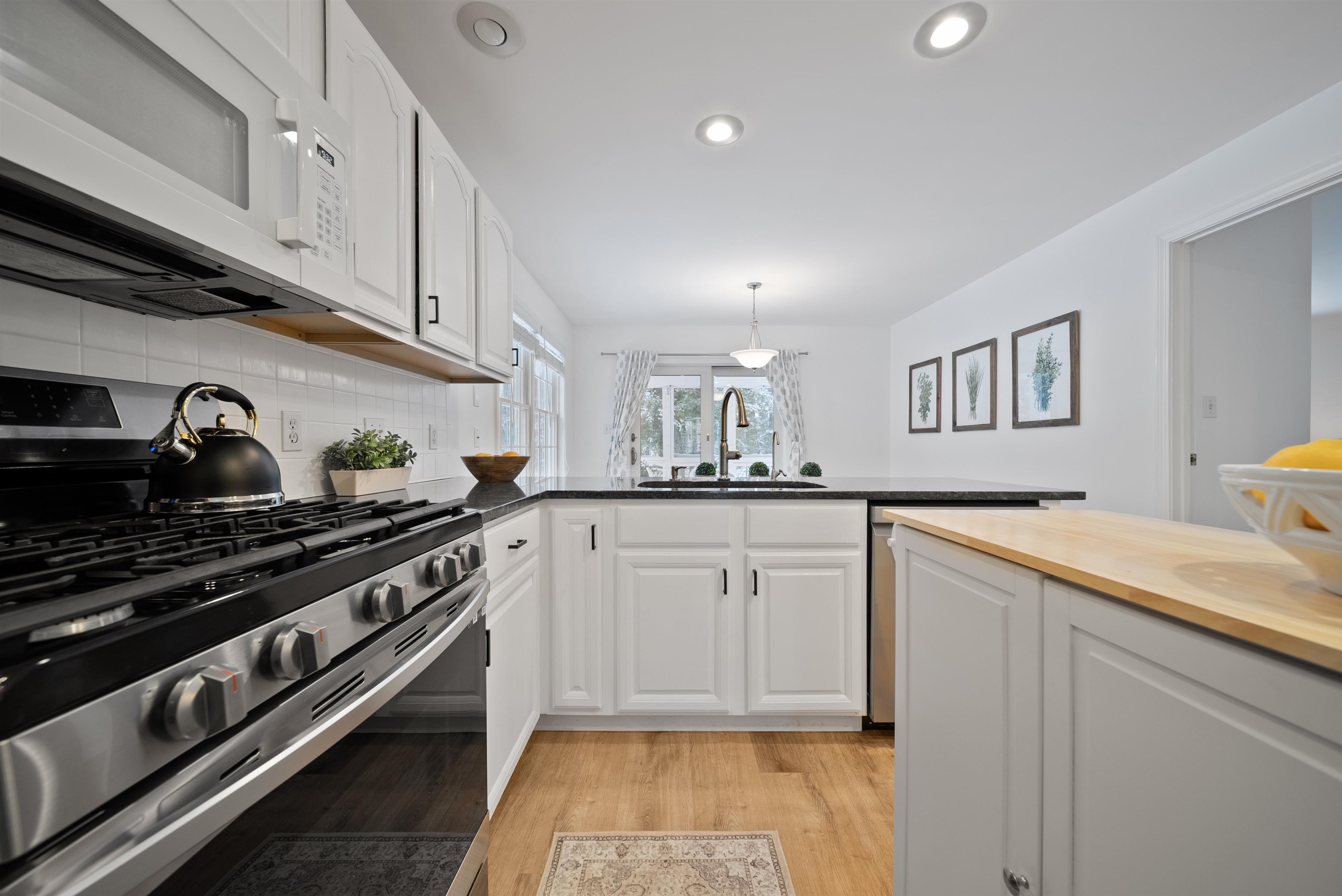 59 Bucks Hill Road Durham, NH 03824 - Photo 11 of 41