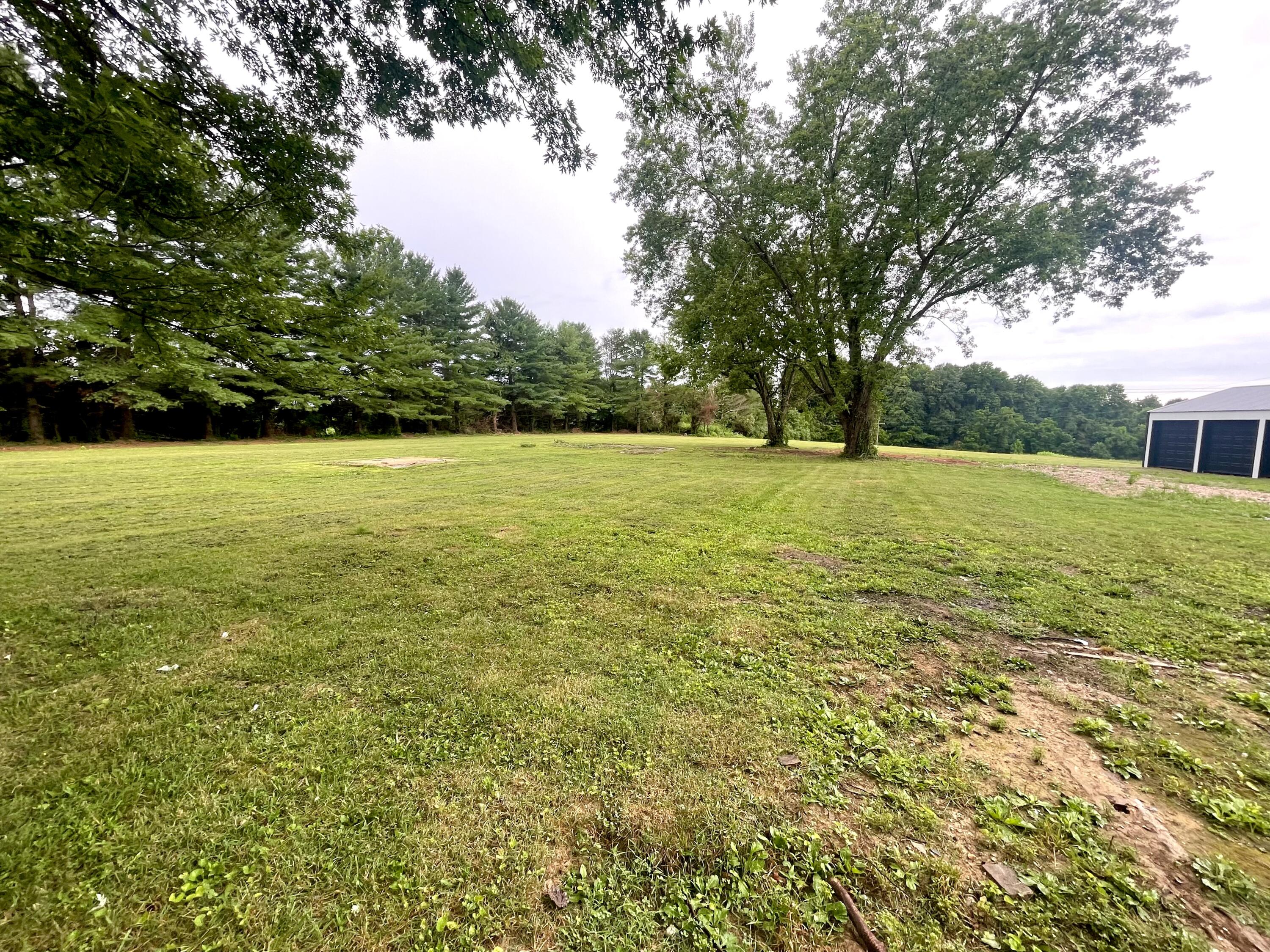 463-467 East Racetrack Road Somerset, KY 42503 - Photo 37 of 45 12CF2CEF-D3C6-4D16-A872-579E85A64BC3