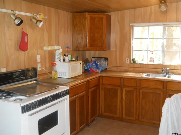 $375,000 | 627 Cr 3373 San Augustine Tx 75972, San Augustine, TX 75972