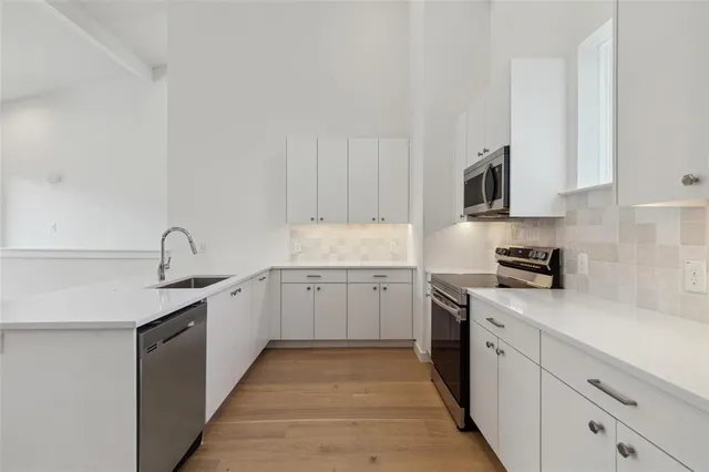 $3,200 | 6144 Oram Street, Unit 4, Dallas, TX 75214