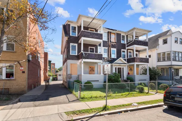 $475,000 | 102 Rowe Avenue, Hartford, CT 06106
