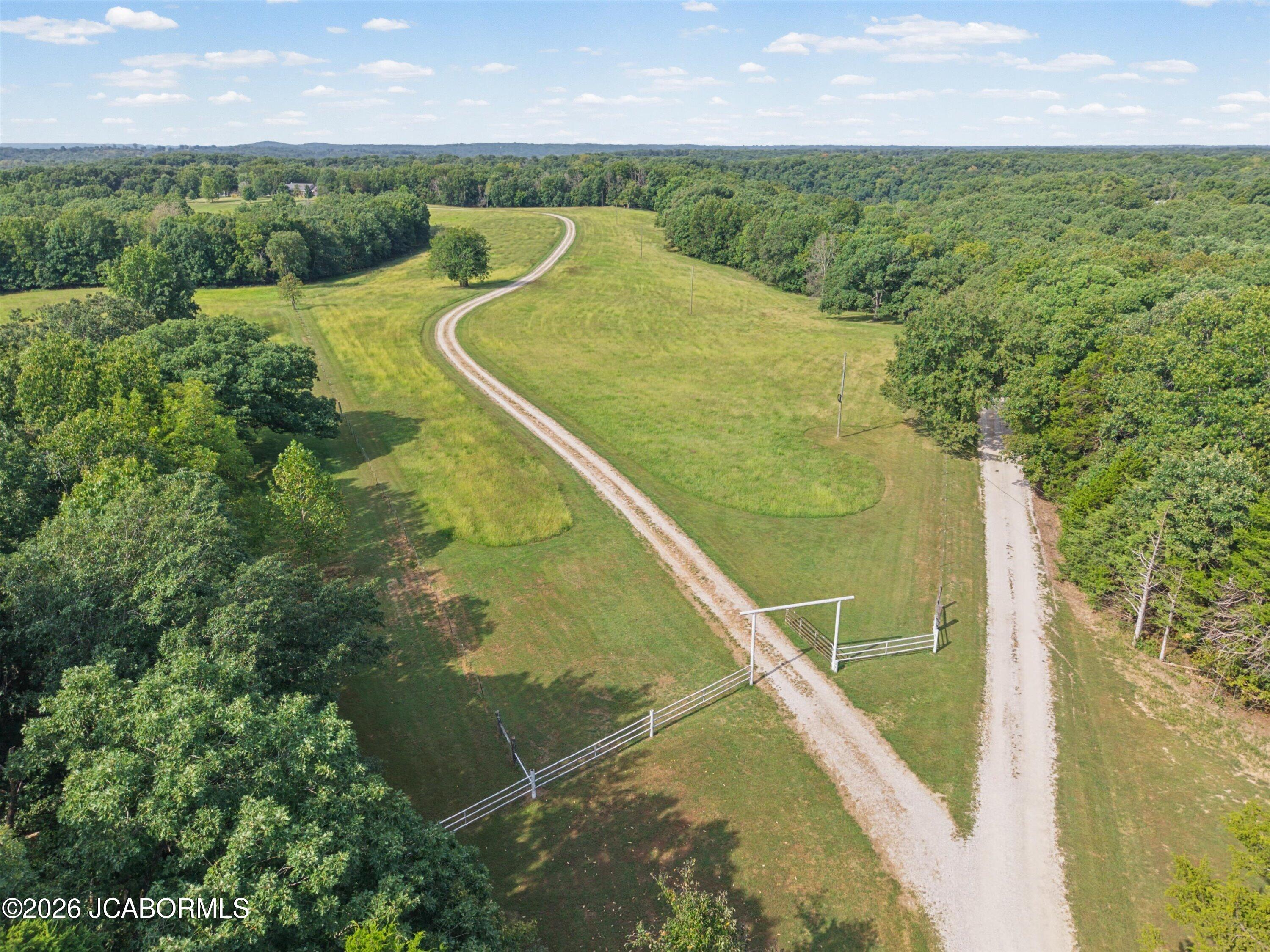 1634 Rocktown Road New Bloomfield, MO 65063 - Photo 2 of 73 Gallery Image 2