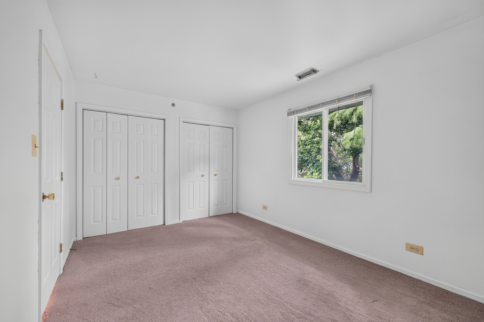 2S640 Cerny Road, Unit A4 Warrenville, IL 60555 - Photo 11 of 23 Gallery Image 11