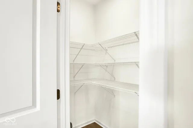 $273,000 | 2041 Frost Line Lane, Greenfield, IN 46140