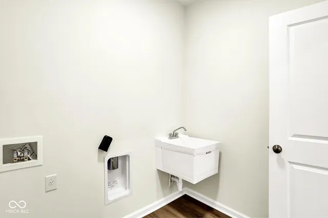 $273,000 | 2041 Frost Line Lane, Greenfield, IN 46140