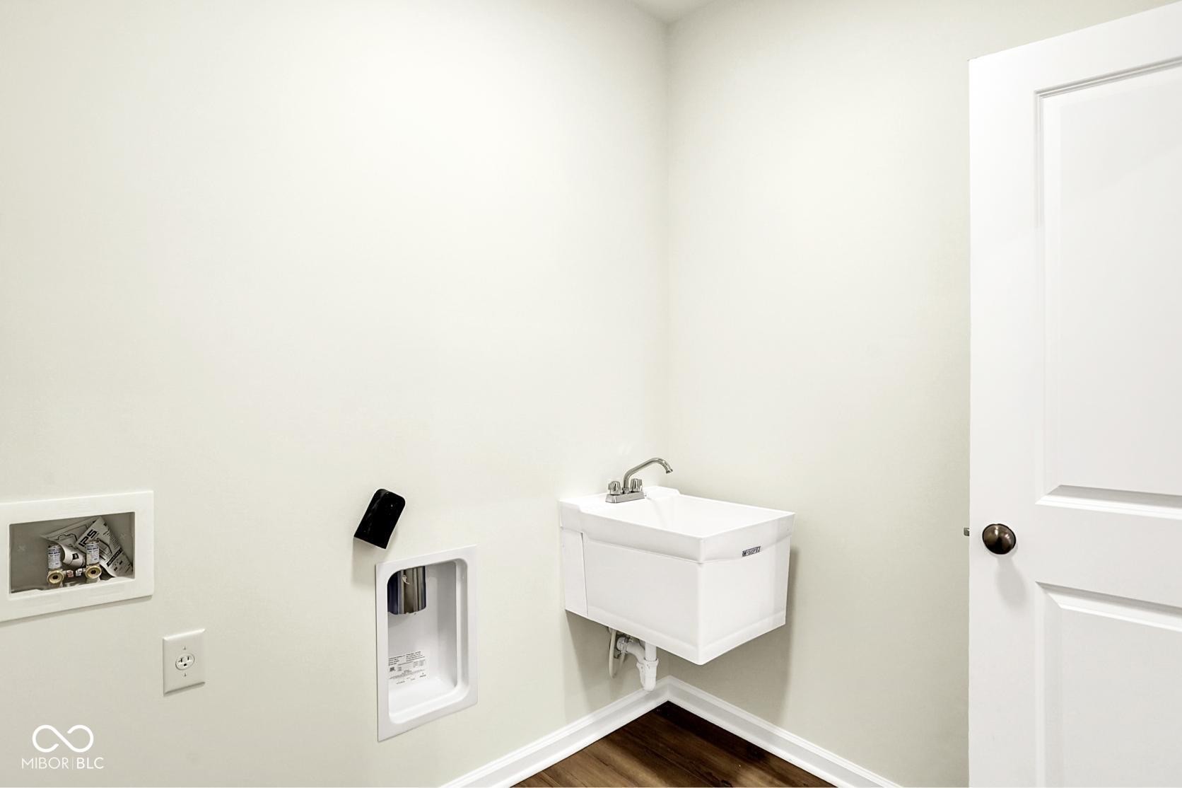 2041 Frost Line Lane Greenfield, IN 46140 - Photo 23 of 37