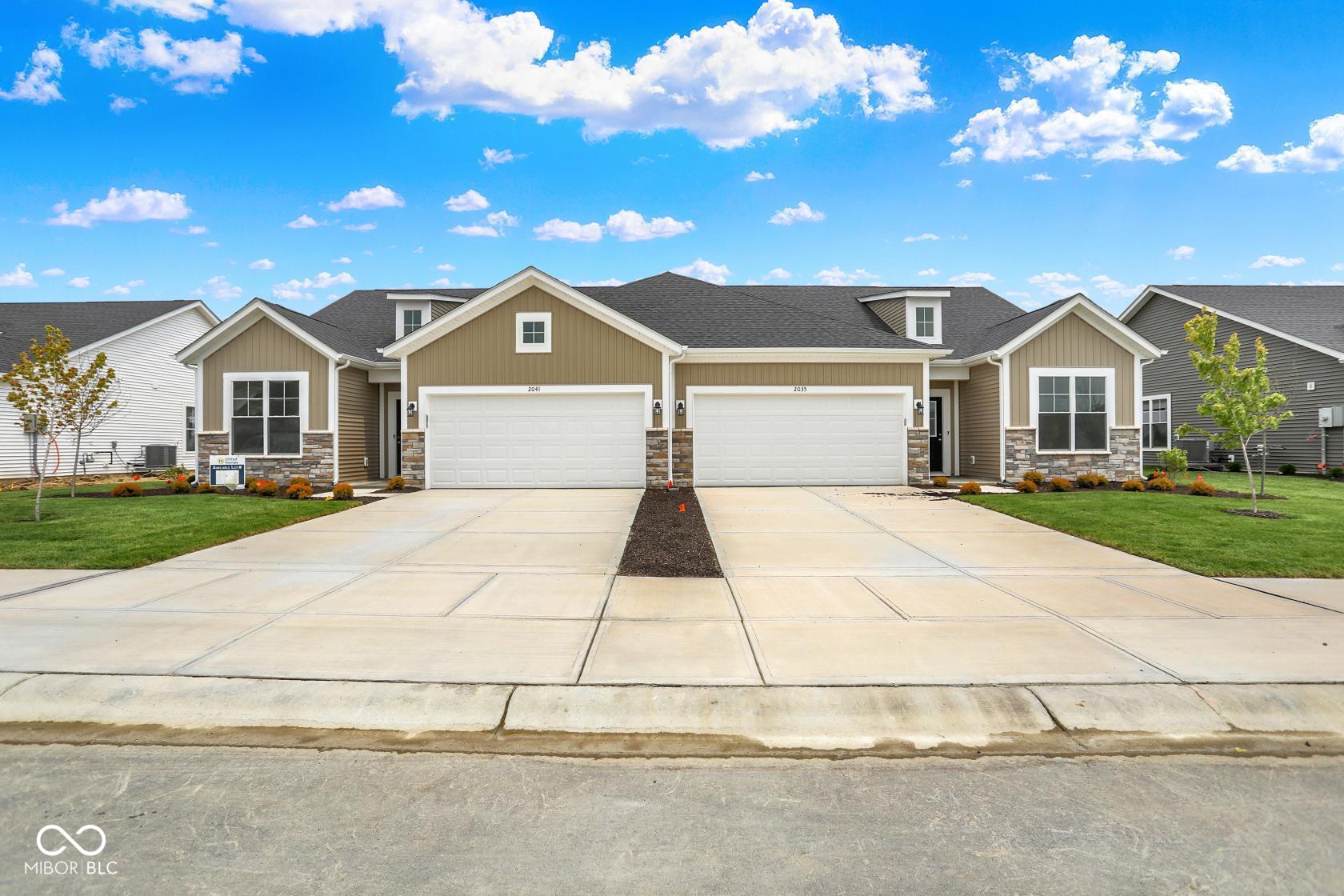 2041 Frost Line Lane Greenfield, IN 46140 - Photo 4 of 37