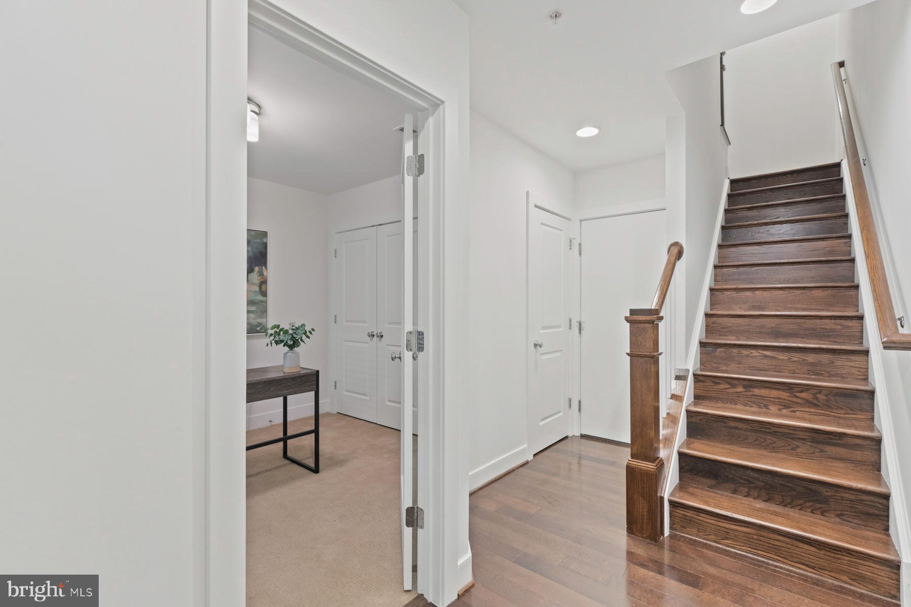 1022 3rd Place Southeast Washington, DC 20003 - Photo 2 of 38