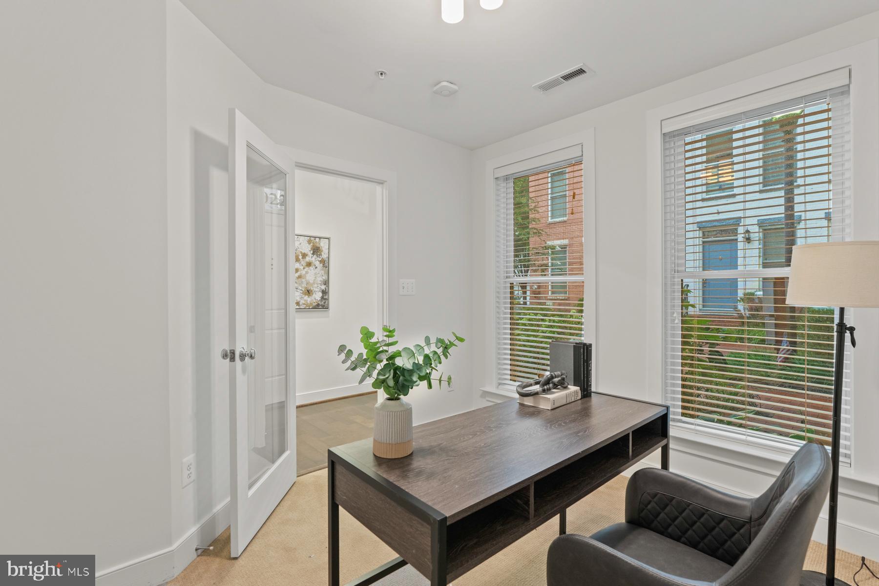 1022 3rd Place Southeast Washington, DC 20003 - Photo 3 of 38