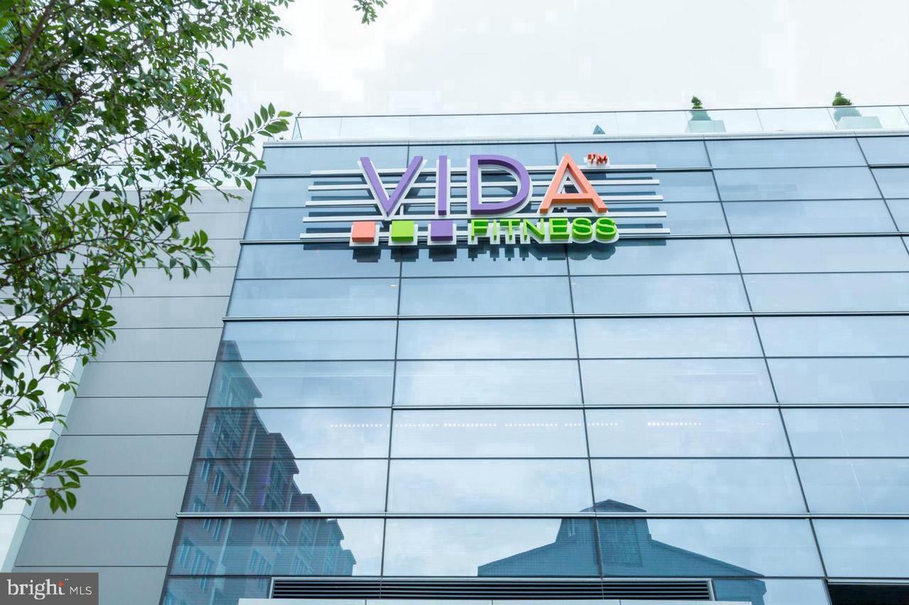 1022 3rd Place Southeast Washington, DC 20003 - Photo 34 of 38