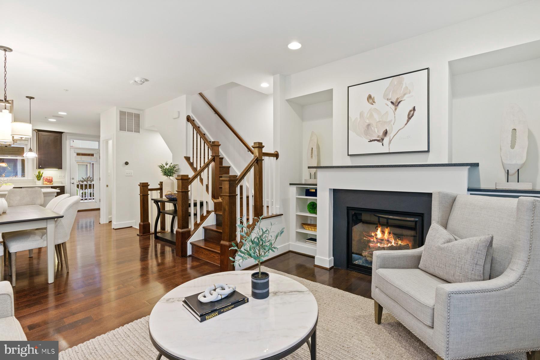 1022 3rd Place Southeast Washington, DC 20003 - Photo 7 of 38