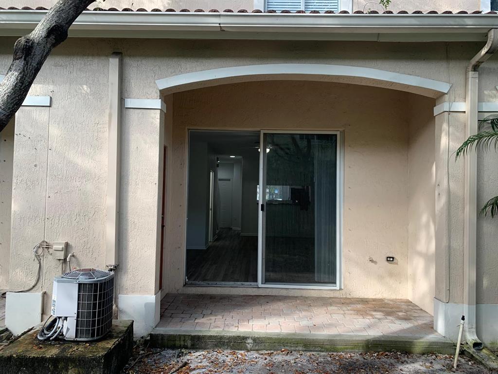 2663 Southwest 82nd Avenue, Unit 104 Miramar, FL 33025 - Photo 8 of 28