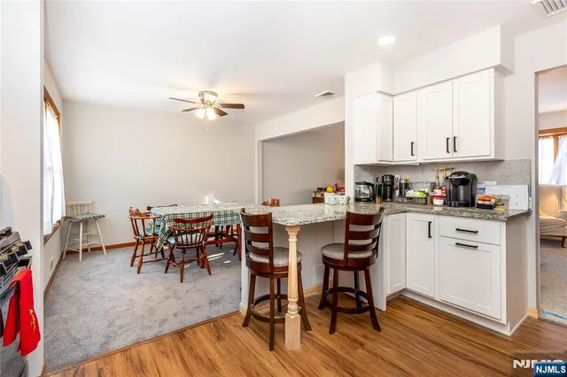 $699,900 | 18 Stanford Place, Wayne, NJ 07470