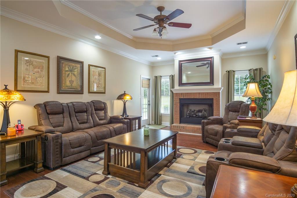 2740 West Pinewood Road Chester, SC 29706 - Photo 13 of 48 Gallery Image 13