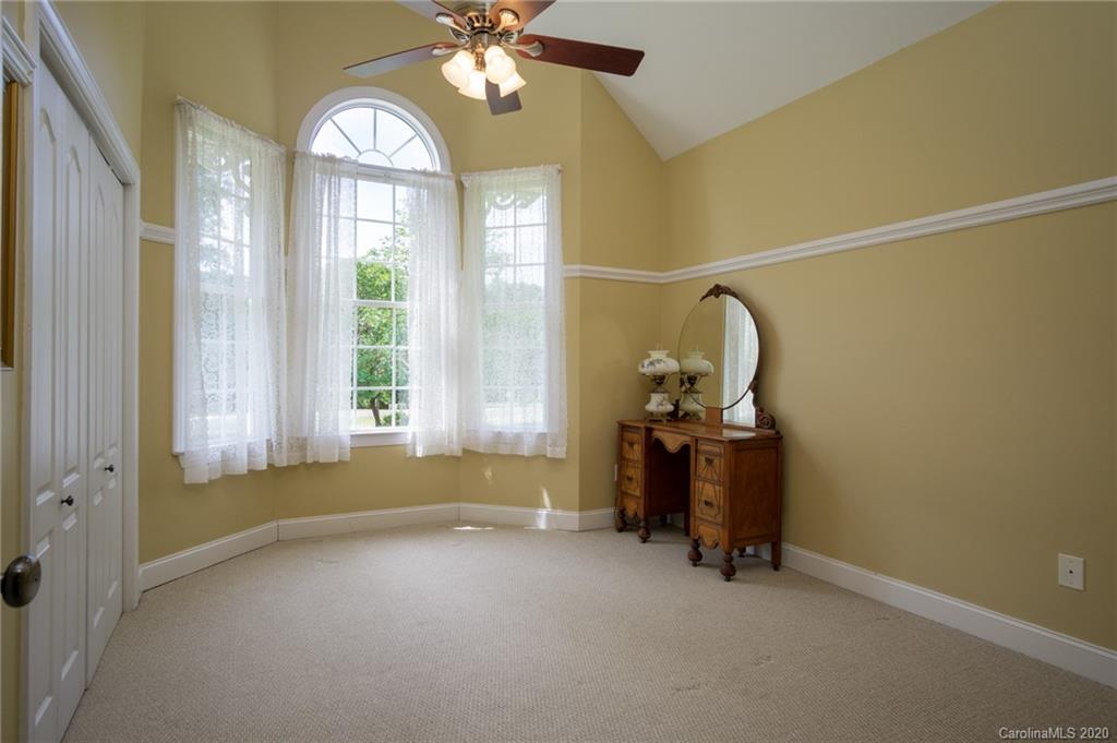2740 West Pinewood Road Chester, SC 29706 - Photo 14 of 48 Gallery Image 14