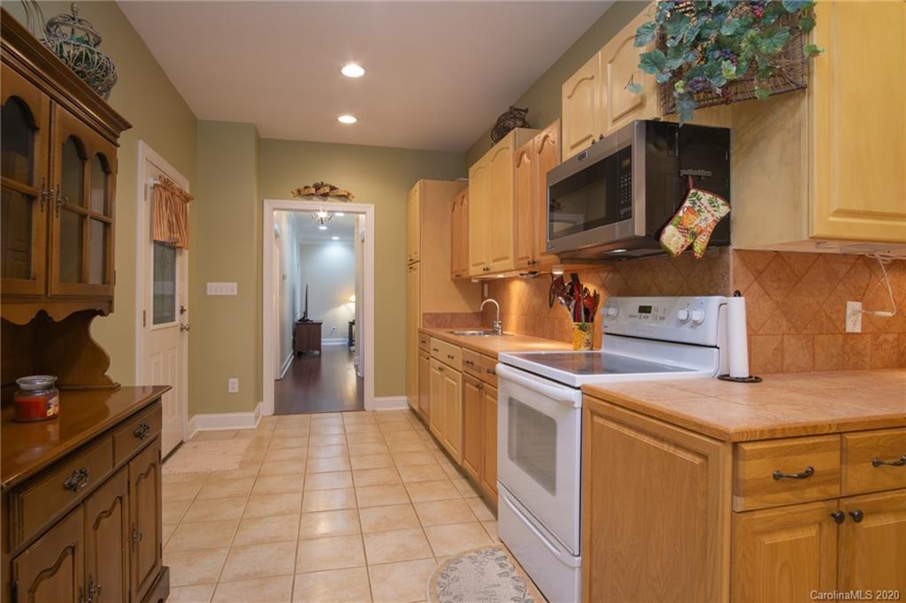 2740 West Pinewood Road Chester, SC 29706 - Photo 21 of 48 Gallery Image 21