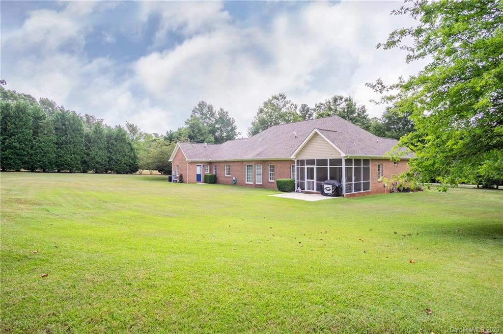 2740 West Pinewood Road Chester, SC 29706 - Photo 38 of 48 Gallery Image 38