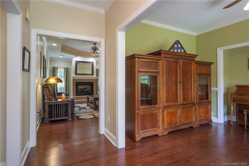 2740 West Pinewood Road Chester, SC 29706 - Photo 8 of 48 Gallery Image 8