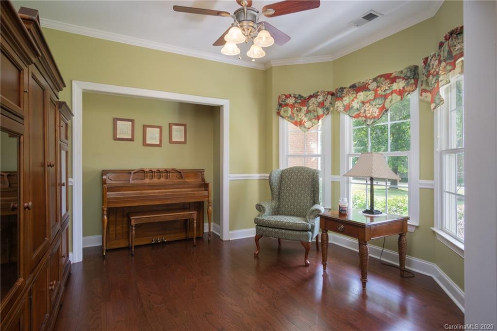 2740 West Pinewood Road Chester, SC 29706 - Photo 10 of 48 Gallery Image 10