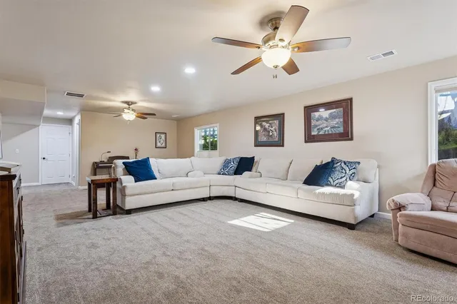 $675,000 | 729 Brookside Drive, Longmont, CO 80504