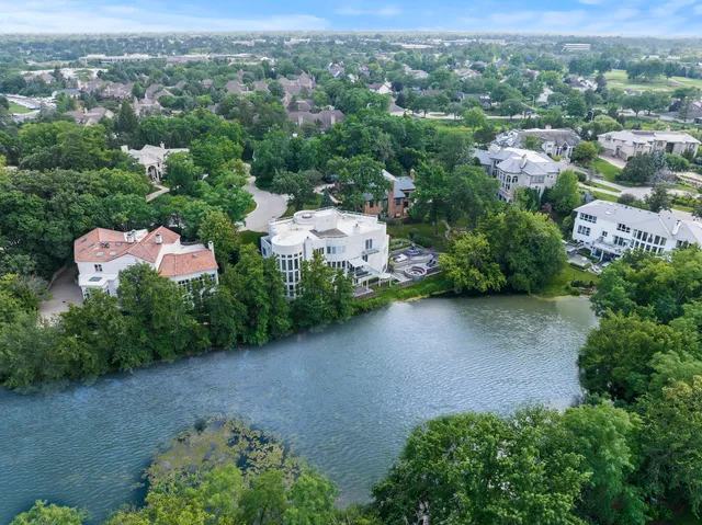 $3,350,000 | 920 St Stephens Green, Oak Brook, IL 60523