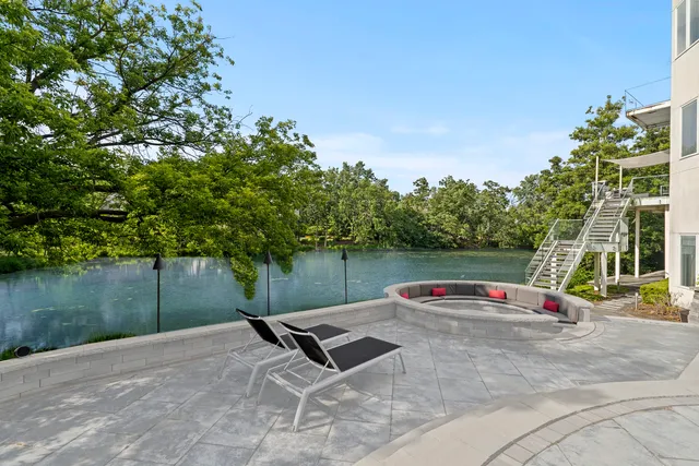 $3,350,000 | 920 St Stephens Green, Oak Brook, IL 60523