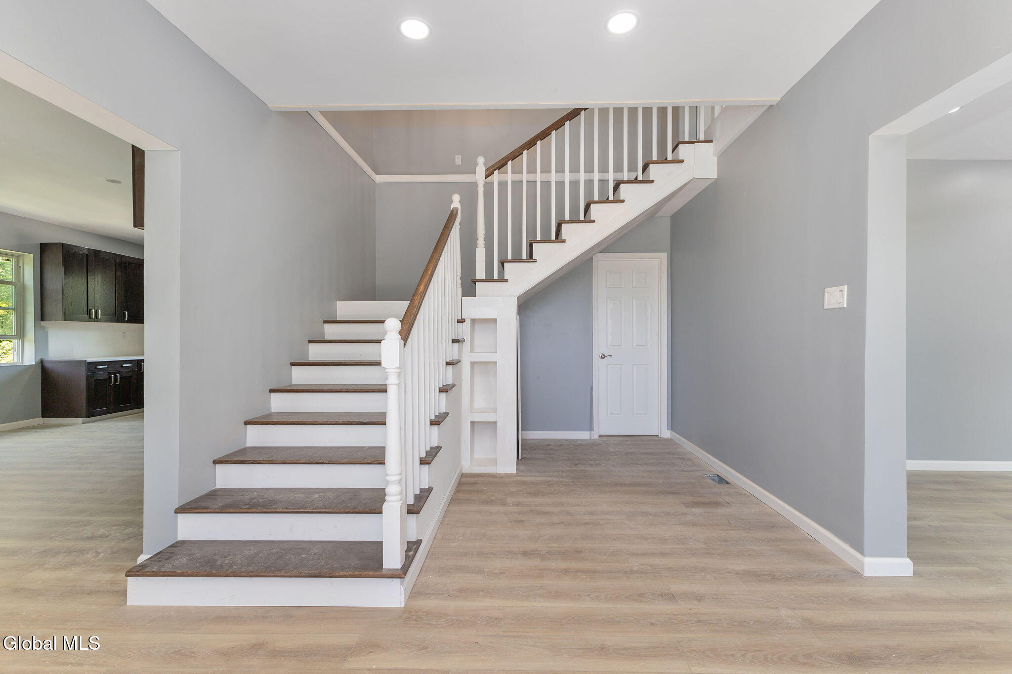 5 White Road Milton, NY 12020 - Photo 4 of 50 6-5WhiteRd_06