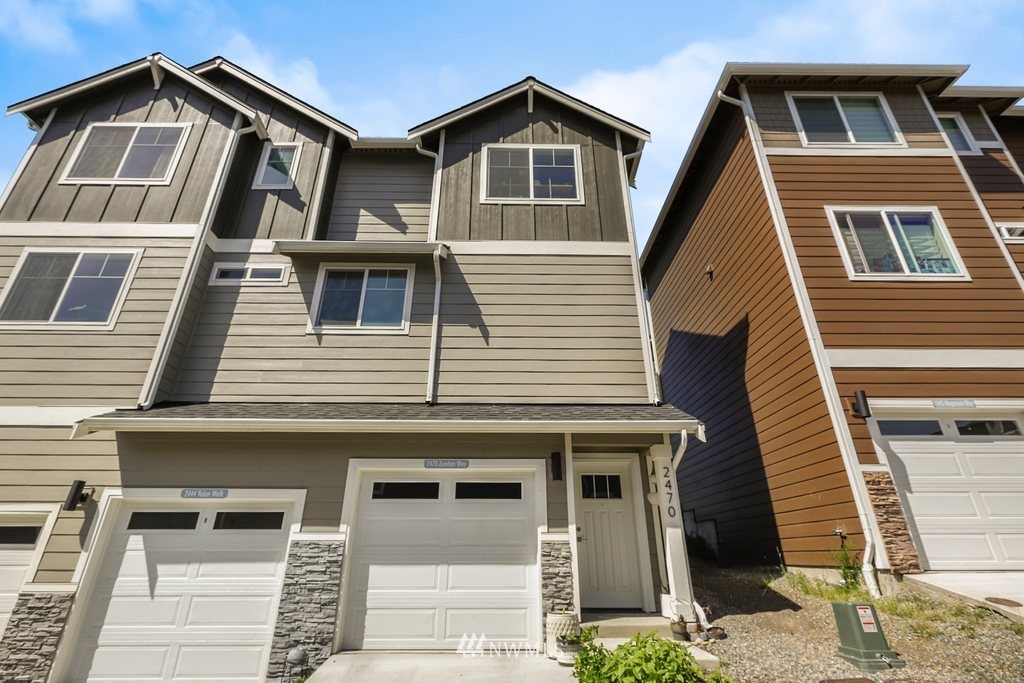 2470 Zeeden Way Bremerton, WA 98310 - Photo 1 of 31 Gallery Image 1