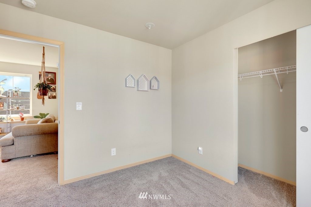 2470 Zeeden Way Bremerton, WA 98310 - Photo 17 of 31 Gallery Image 17