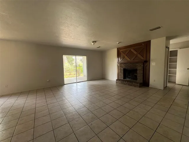 $1,950 | 6603 Northwest 29th Street, Gainesville, FL 32653