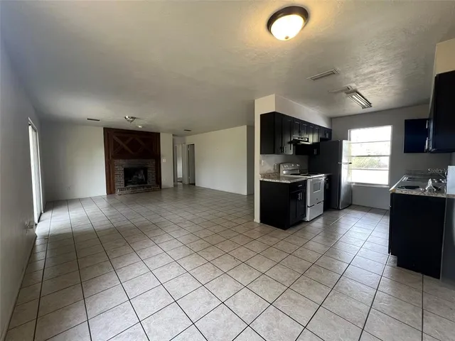 $1,950 | 6603 Northwest 29th Street, Gainesville, FL 32653