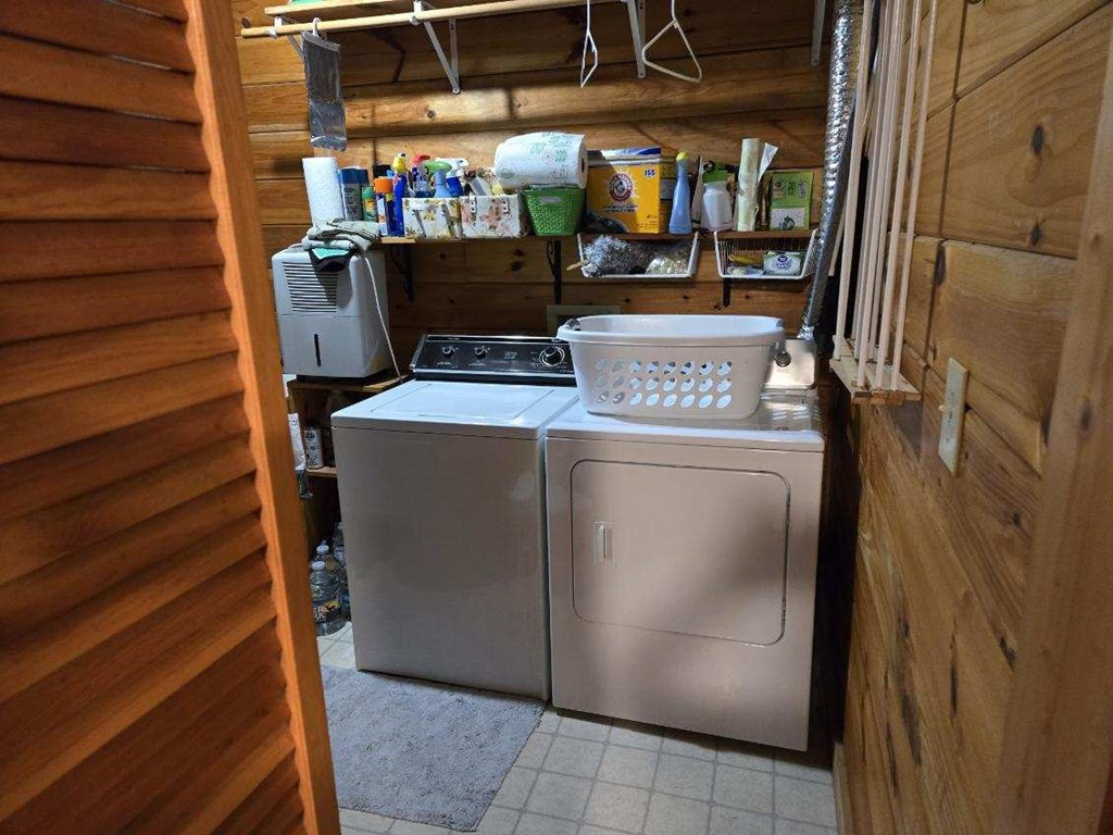 555 Cherry Lake Drive Blue Ridge, GA 30513 - Photo 18 of 33